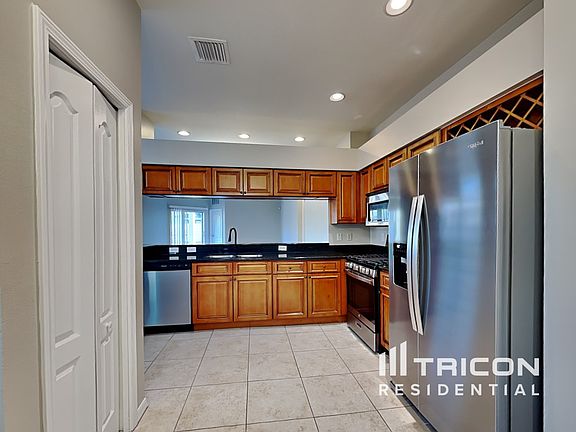5th image of 24846 Portofino Dr