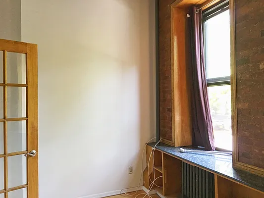 Rented by Adir Realty | media 35