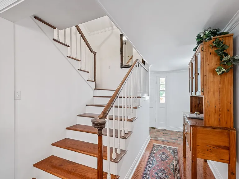 1026 S Morgan Ave — Photo 13
