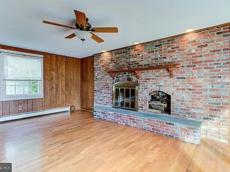 106 Middleboro Rd — Photo 17
