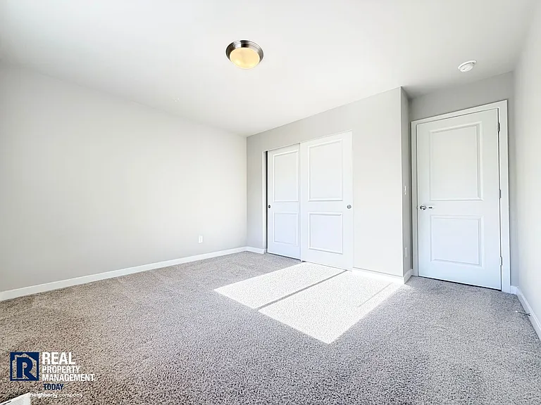 16156 8th Ave E — Photo 15