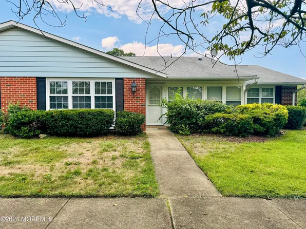 1234B Hamilton Court, Lakewood, NJ 08701
