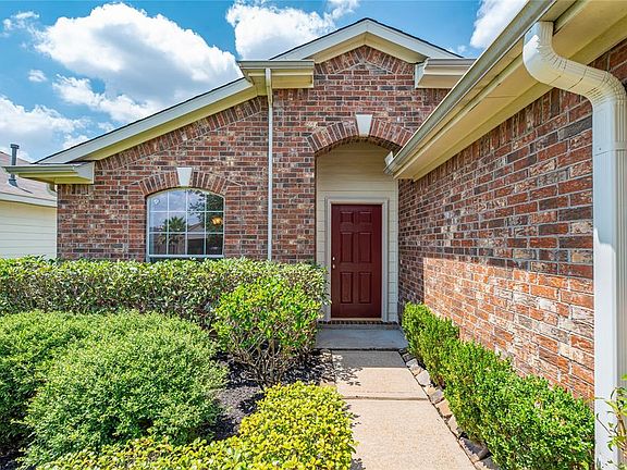 2nd image of 5815 Linksman Ln