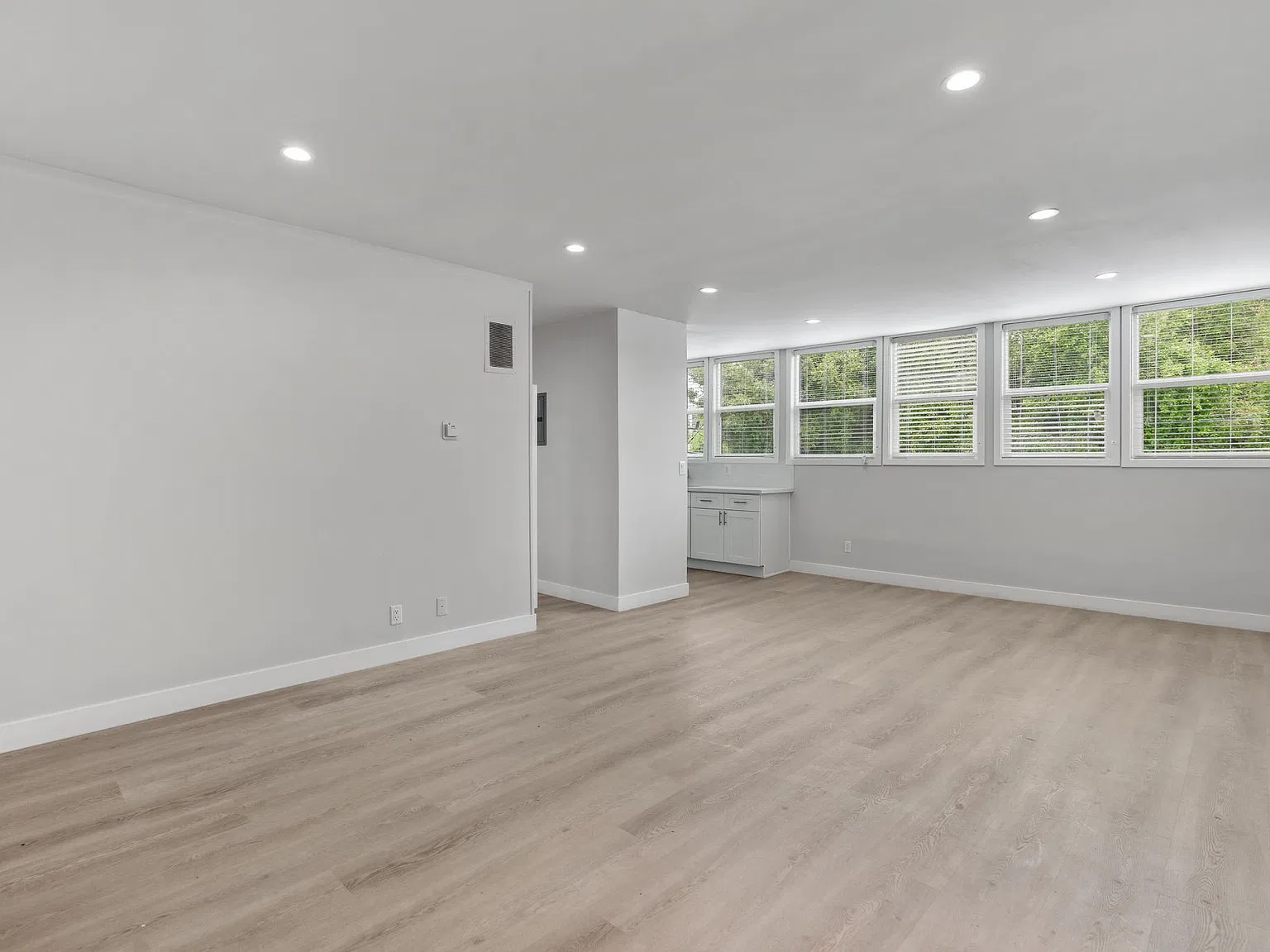1 bed, 750 sqft, $3,095 — Photo 3