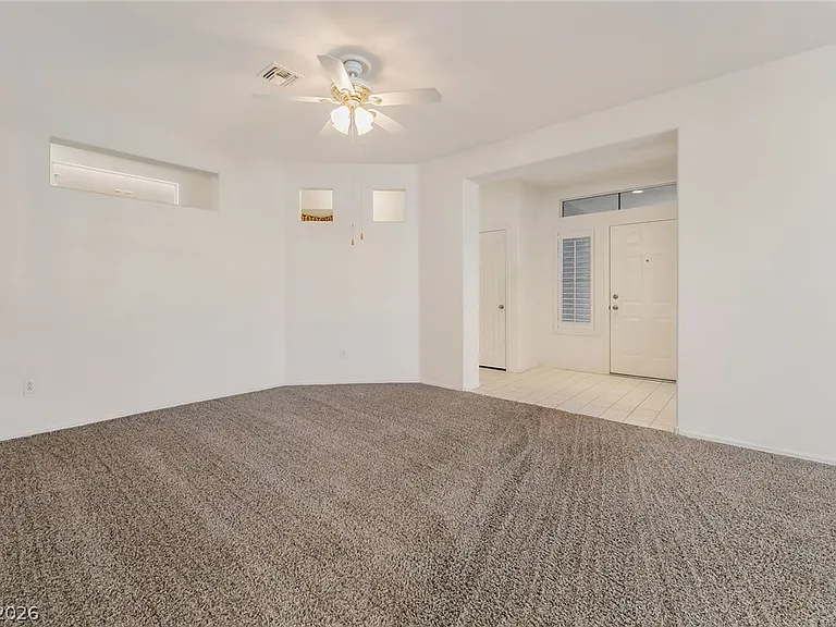 499 Elm Hollow Ct — Photo 7