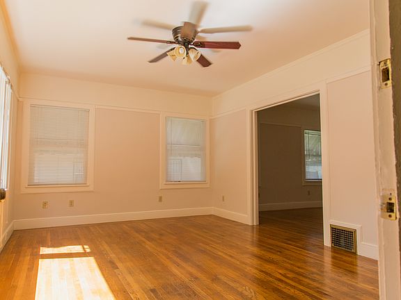 2nd image of 1614 24th St APT A