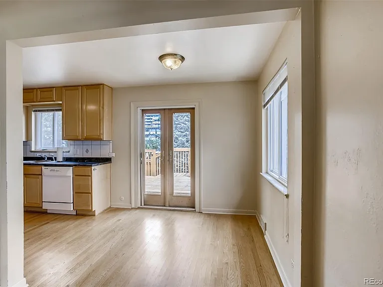 2584 S Gaylord St — Photo 10