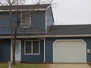 864 W Village Cir SE, Rochester, MN 55904