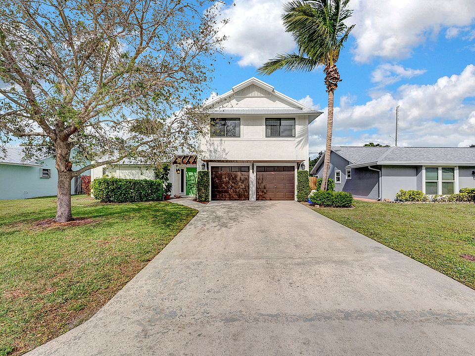 1st image of 1113 Rainwood Cir