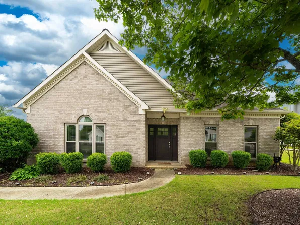 237 Chadwick Ln, Helena, AL 35080