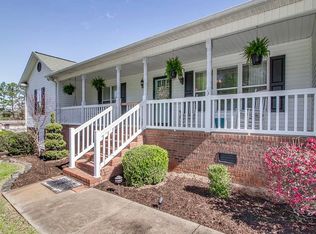 1882 Saint James Church Rd, Newton, NC 28658