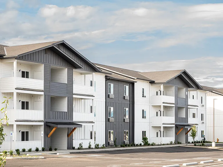 Gateway Apartments — Photo 26