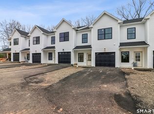Thornberry Ridge Condominium, Bristol, CT 06010