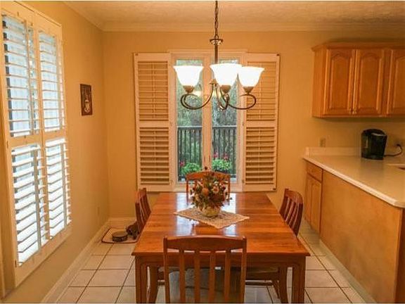 3rd image of 4912 Ledges Dr