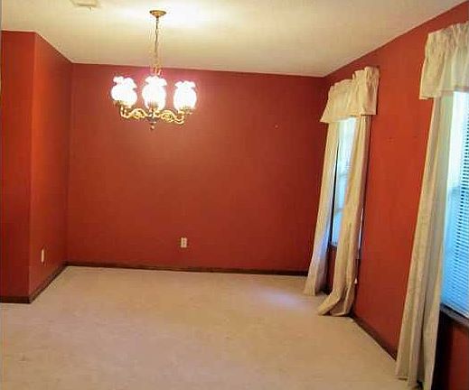 5th image of 1023 Villa Venyce Ct