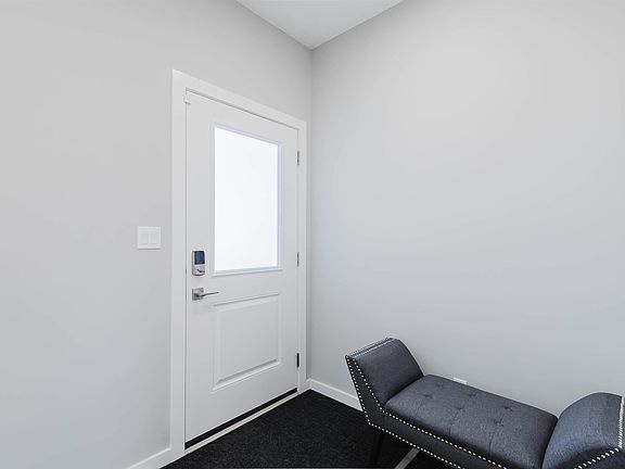 3rd image of 343 Edgemont Dr NW