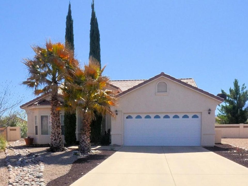 1st image of 2606 Candlewood Dr
