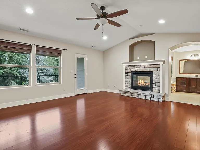 755 E Pasacana St — Photo 15