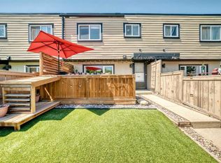 3809 E 45th St SW #3, Calgary, AB T3E3H4