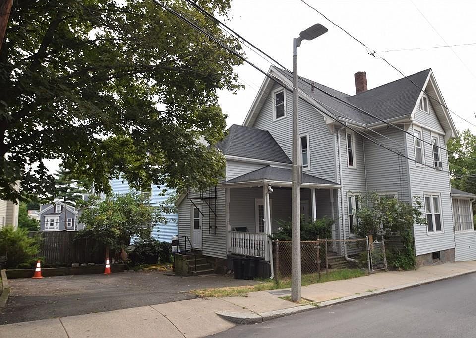 1st image of 107 Chestnut Ave