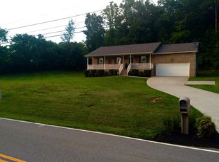 4642 Singleton Station Rd, Louisville, TN 37777