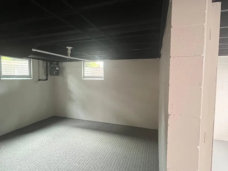 Den/rec room