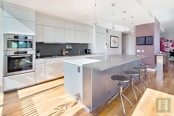Sold by Halstead Real Estate | media 8