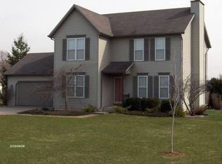 676 E 300 N, La Porte, IN 46350