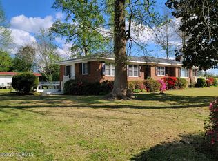 1051 White Rd, Williamston, NC 27892