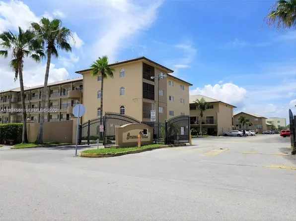8851 NW 119th St Unit 1113-1, Hialeah Gardens, FL 33018