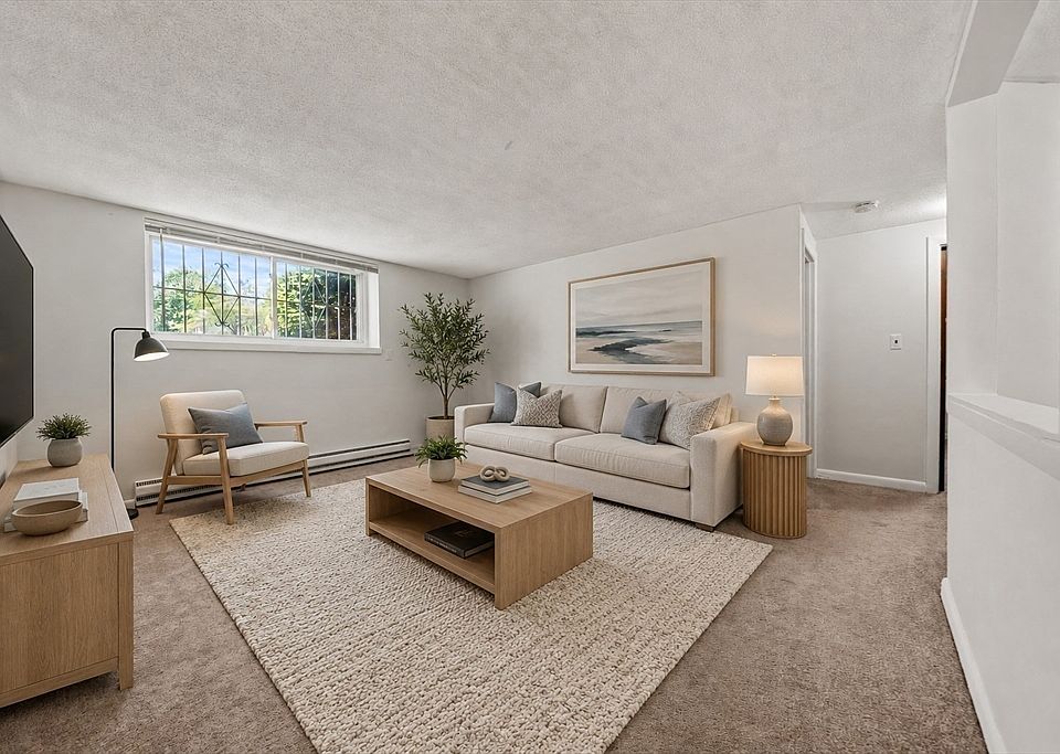1st image of 770 Cummins Hwy APT 1