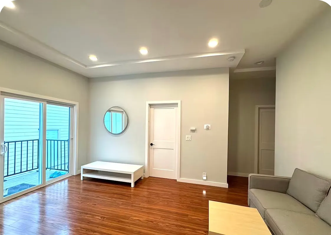 4 bed, 1200 sqft, $1,395 — Photo 3