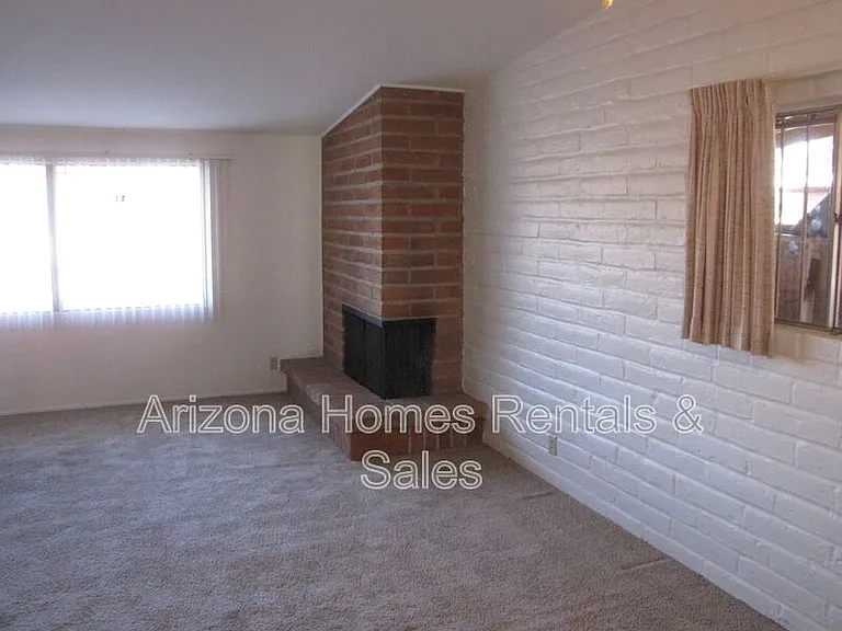 6924 E Elbow Bay Dr — Photo 6