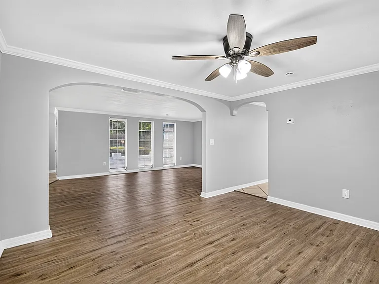 7605 Ilex Dr — Photo 7