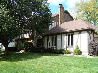 930 Morton Rd, Grand Ledge, MI 48837