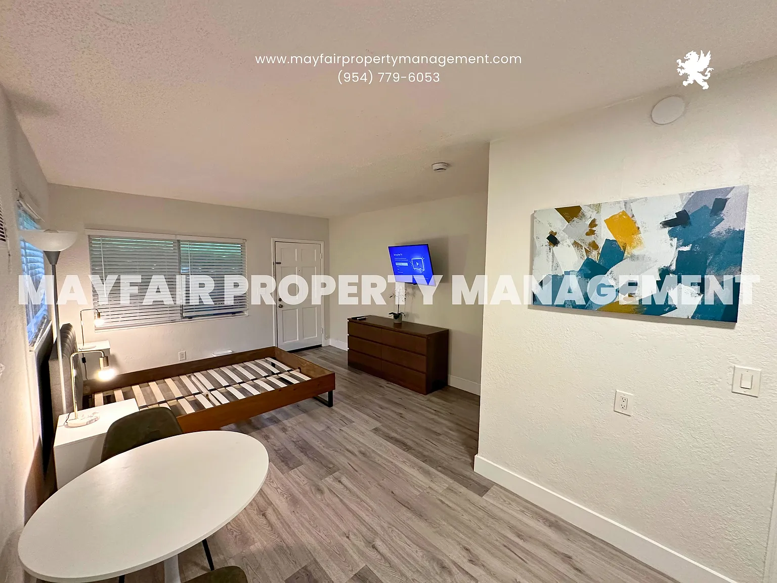 421 Sunset Drive - 5 — Photo 2