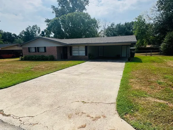 1117 Lynnwood Dr, Carthage, TX 75633