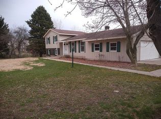 1664 Three Mile Rd NW, Grand Rapids, MI 49544