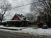 5723 Meridian Rd photo 1