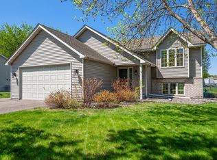 6253 Karston Dr NE, Albertville, MN 55301