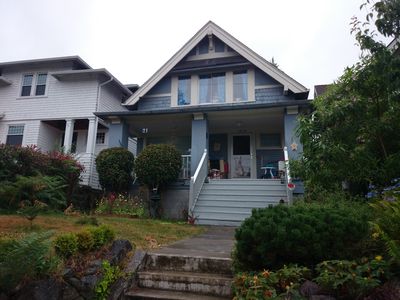 1949 3rd Ave W, Seattle, WA, 98119
