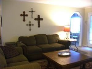 4th image of 815 Cottonwood Cir