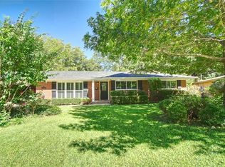 2209 Charboneau Dr, Waco, TX 76710