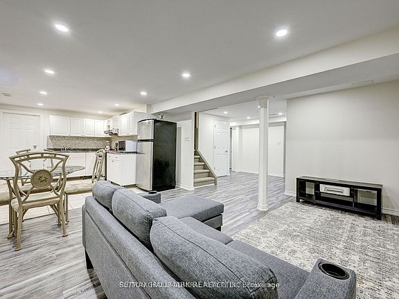 2nd image of 205 London Rd