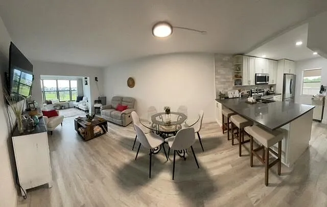 1020 Country Club Dr #406 — Photo 4