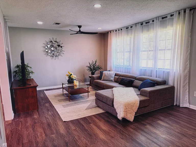 7280 Click Dr — Photo 8