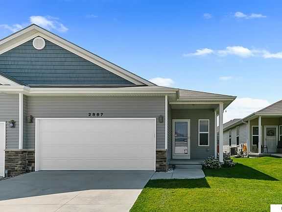 3rd image of 2867 Wagon Dr