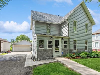 208 2nd St NE, Mitchellville, IA, 50169