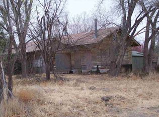 710 N Main St, Gage, OK 73843