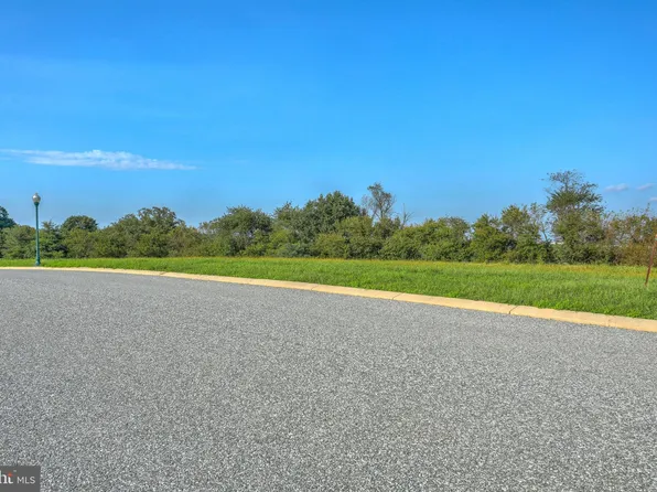 558 Monocacy Trl #146, Spring Grove, PA 17362